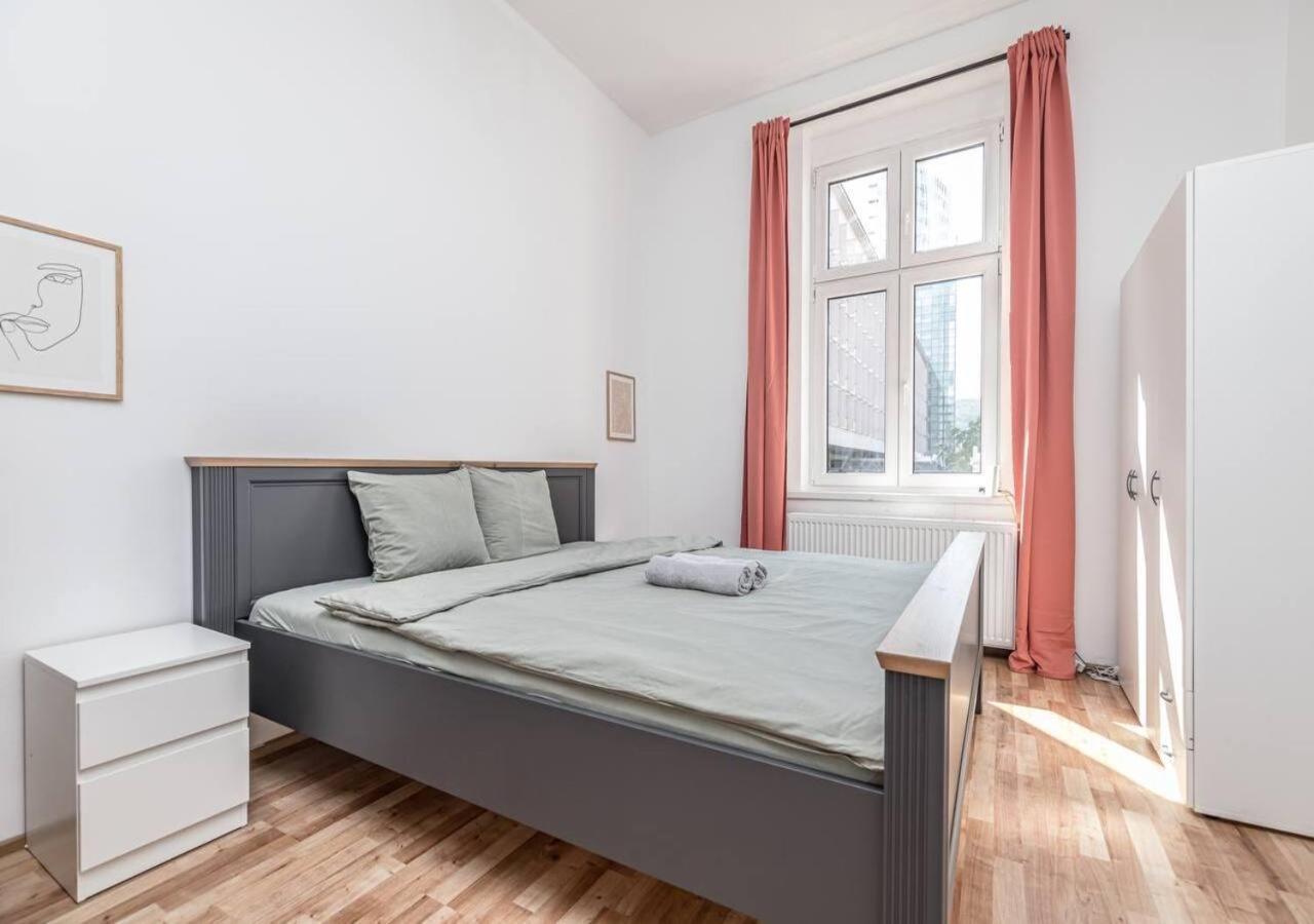 Elegance Apartments Praag Buitenkant foto
