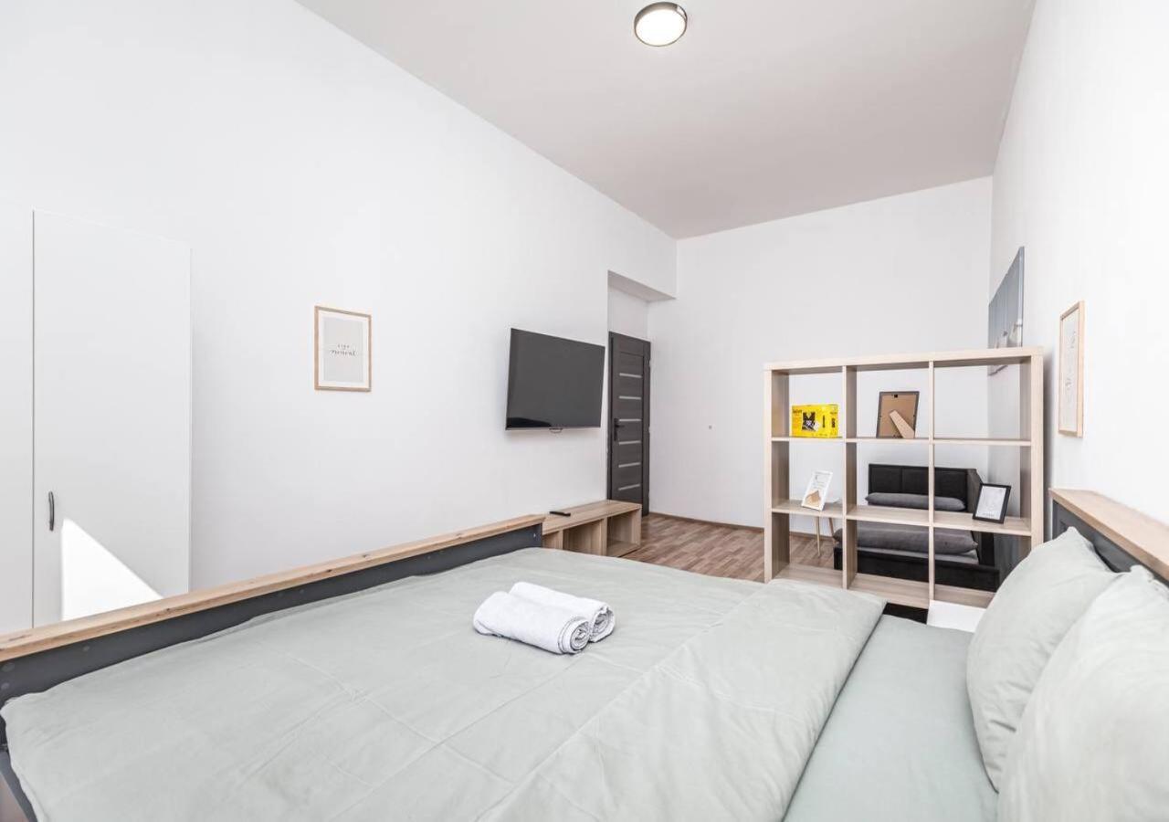 Elegance Apartments Praag Buitenkant foto